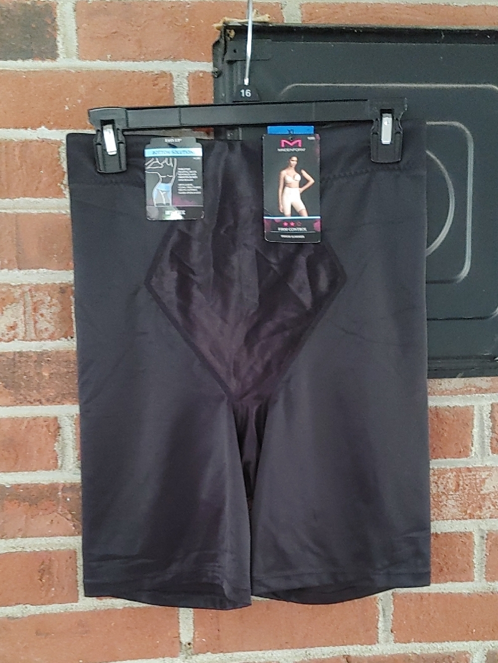Maidenform Firm Thigh Slimmer Size XL